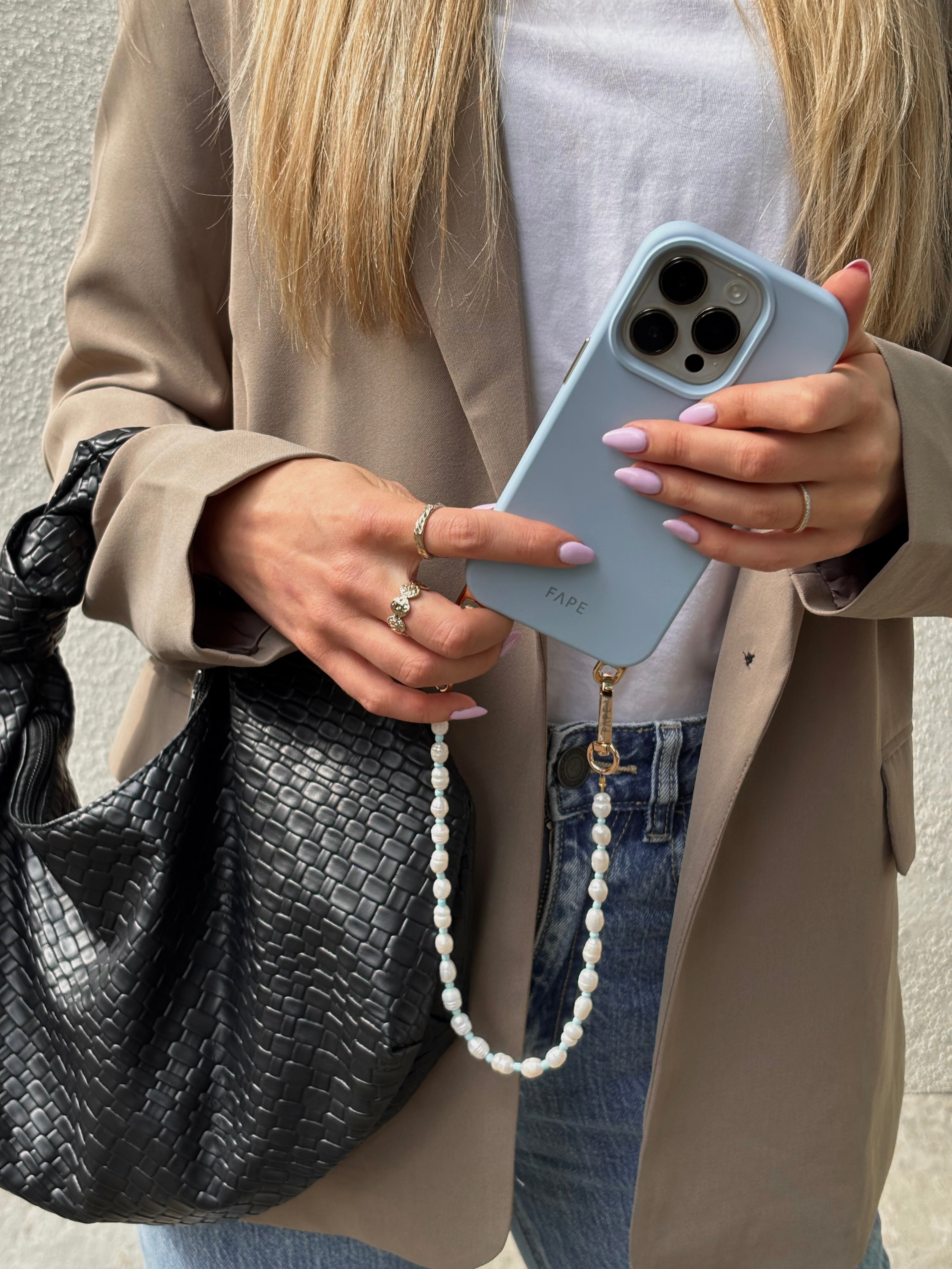 ClickLock™ Case silver details POWDER BLUE